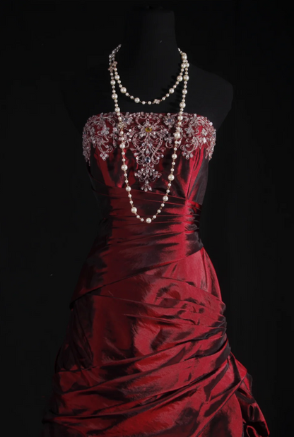 Fairy A-Line Burgundy  Long Prom Dresses Strapless Satin Beaded Burgundy  Birthday Dresses Sleeveless Formal Dresses ED05318