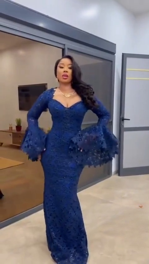 Sexy Sweetheart Sheath Long Prom Dresses, Lace Appliques Navy Blue Evening Dresses ED05330