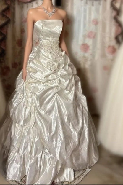 Elegant  A-Line Long Prom Dresses Strapless White Birthday Dresses Satin White Sweet 16 Dresses ED05338