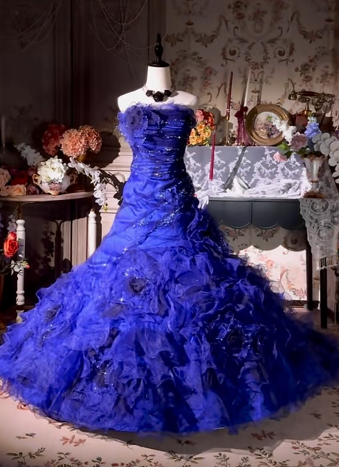 Cute  Strapless Ball Gown Long Prom Dresses Tulle Blue Quinceanera Dresses Sweet 16 Dresses ED05363