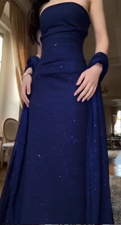 Chic Sheath Prom Dress Strapless Glitter Satin  Sleeveless Formal Dresses Navy Blue Long Evening Dresses with Scraf  ED05393