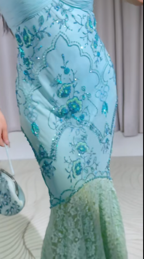 Vintage Mermaid Prom Dress Spaghetti Straps Beaded Lace Sleeveless Formal Dresses Blue Long Evening Dresses   ED05394