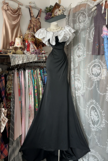 Glam Sheath Black Long Evening Dresses Off-shoulder Satin Formal Dresses ED05447