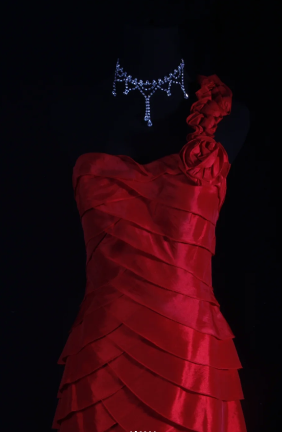 Vintage Red Prom Dresses Satin One-shoulder Birthday Dresses Beaded Sleeveless Sheath Evening Dresses ED05457