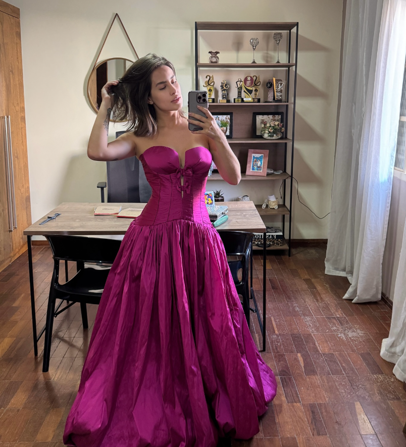 Glam A-Line Fuchsia Long Prom Dresses Sweetheart Neck Fuchsia  Formal Dresses  Satin Sleeveless Evening Dresses  ED05474