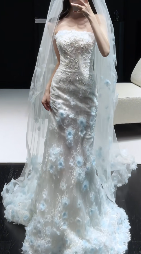 Luxury Strapless Mermaid Long Wedding Dresses Lace Appliques White Bridal Gowns Sleeveless Bridal Dresses ED05492