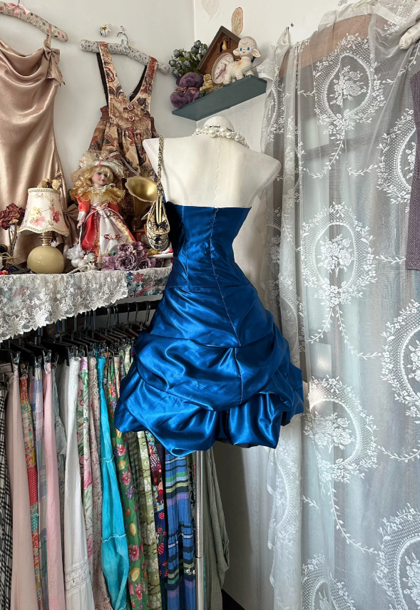Vintage Sheath Blue Short Prom Dresses  Satin Strapless Birthday Dresses Sleeveless Party Dresses ED05499