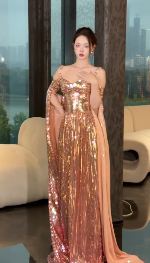 Gorgeous Straps A-Line Long Prom Dresses Metalic Sleeveless Evening Gowns  ED05548