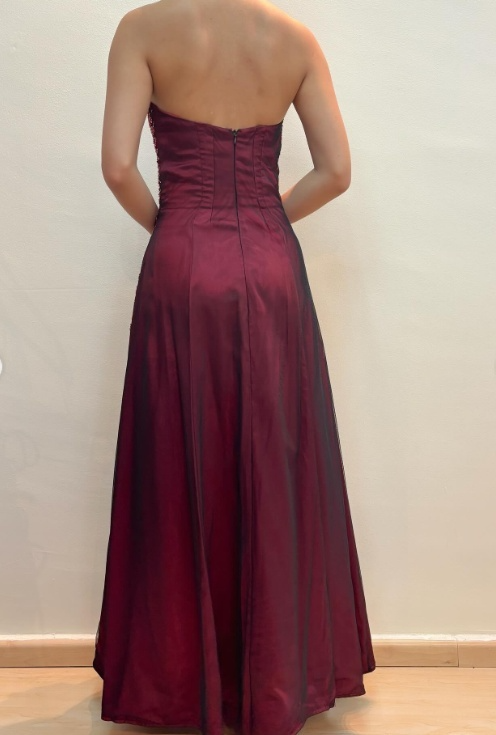 Vintage Spaghetti Straps A-Line Long Prom Dresses Tulle Beaded Burgundy Evening Gowns   ED05549