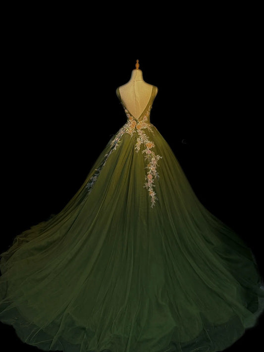 Gorgeous Bateau A-Line Long Prom Dresses Tulle Green Evening Gowns Sleeveless Birthday Dresses ED05558