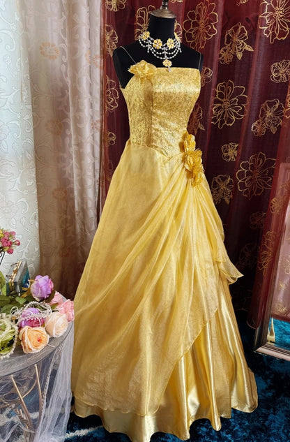 Gorgeous Spaghetti Straps A-Line Long Prom Dresses Satin Gold Quinceanera Dresses Sleeveless Gold Sweet 16 Dresses ED05559