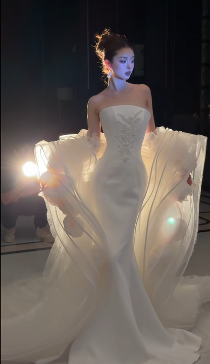 Simple Strapless Mermaid Long Weddng Dresses Satin White Bridal Gowns Sleeveless Bridal Dresses ED05573