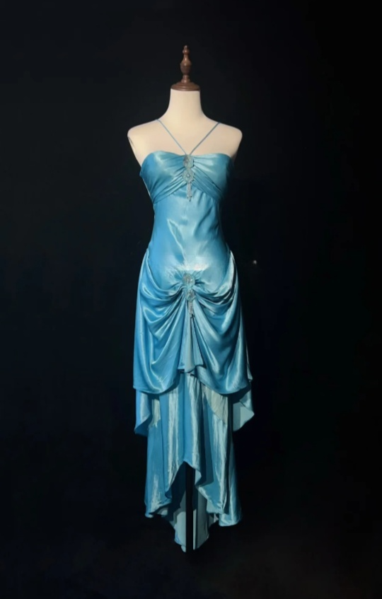 Chic Halter Sheath Short  Prom Dresses Satin Blue Evening Gowns Sleeveless Formal Dresses ED05577