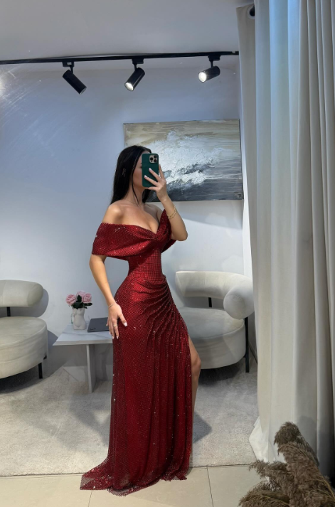 Chic Off-shoulder Sheath Long  Prom Dresses Tulle Burgundy Evening Gowns Cup Sleeves Formal Dresses ED05581