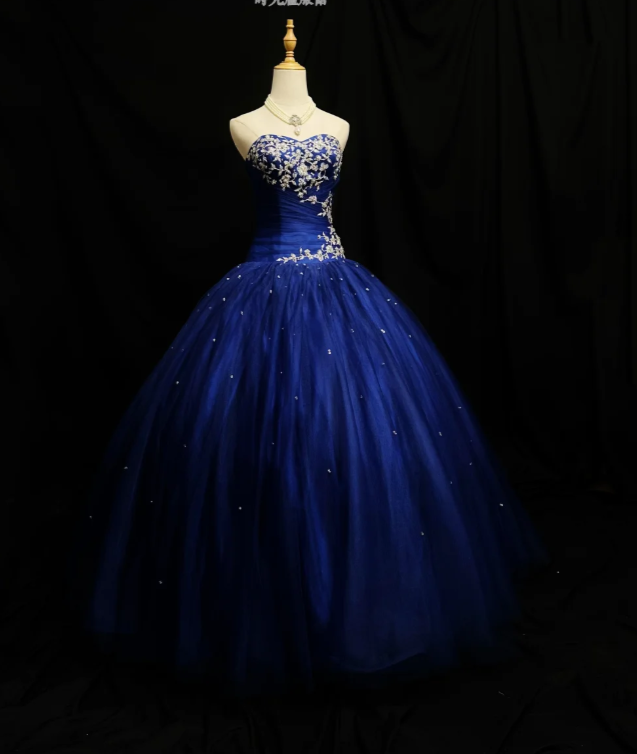 Gorgeous Sweetheart Ball Gown Tulle Long  Prom Dresses Applique Blue Birthday Dresses Sleeveless Sweet 16 Dresses  ED05584