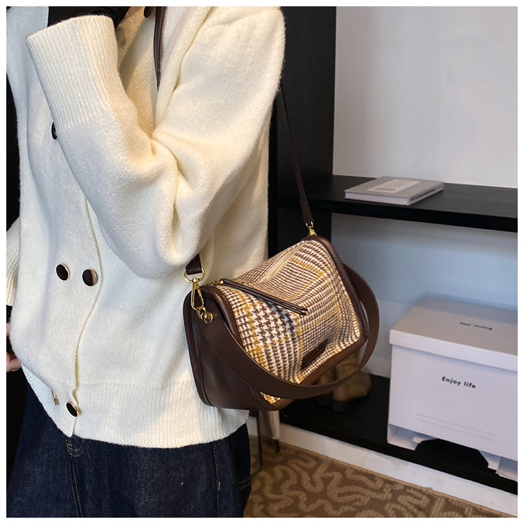 Sac fourre-tout polyvalent à bandoulière rétro à carreaux ED0559