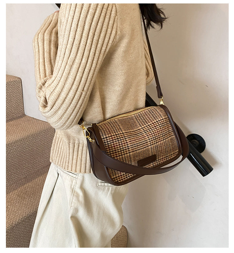 Sac fourre-tout polyvalent à bandoulière rétro à carreaux ED0559
