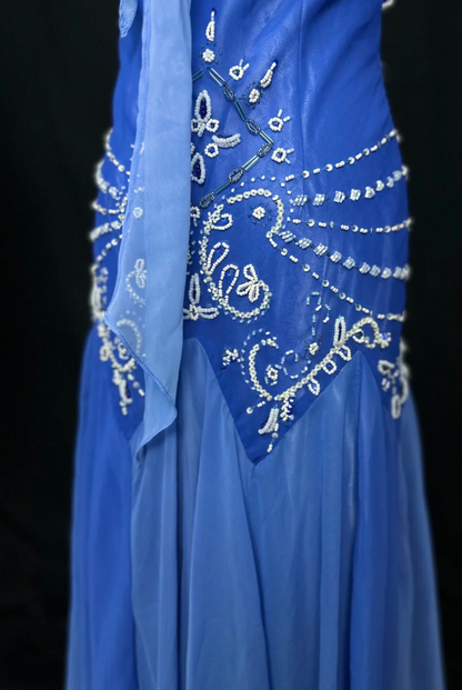 Glam Halter Sheath Prom Dresses, Beaded Chiffon Blue Birthday Dresses Sleeveless Evening Gowns ED05612