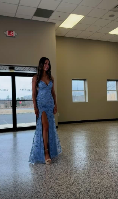 Chic Spaghetti Straps Sheath Long Prom Dresses Appliques Tulle  Blue Evening Dresses with Slits ED05622