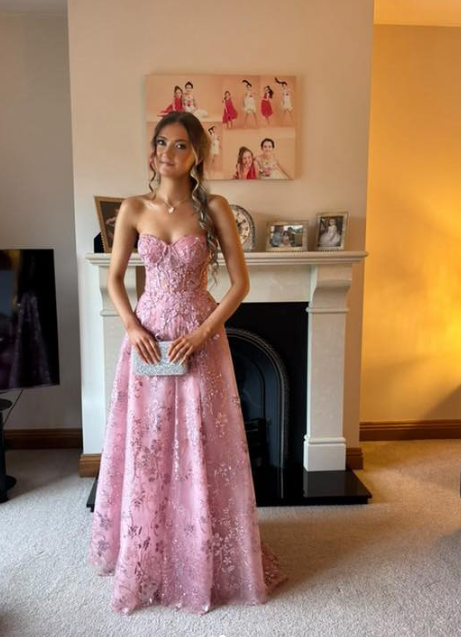 Chic Sweetheart A-Line Long Prom Dresses Appliques Tulle Dusty Pink Evening Dresses Sleevelss Birthday Dresses ED05623