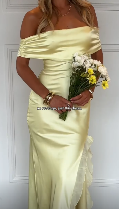 Chic Off-shoulder Sheath Long Prom Dresses Satin Yellow Evening Dresses Sleeveless Yellow Birthday Dresses  ED05626