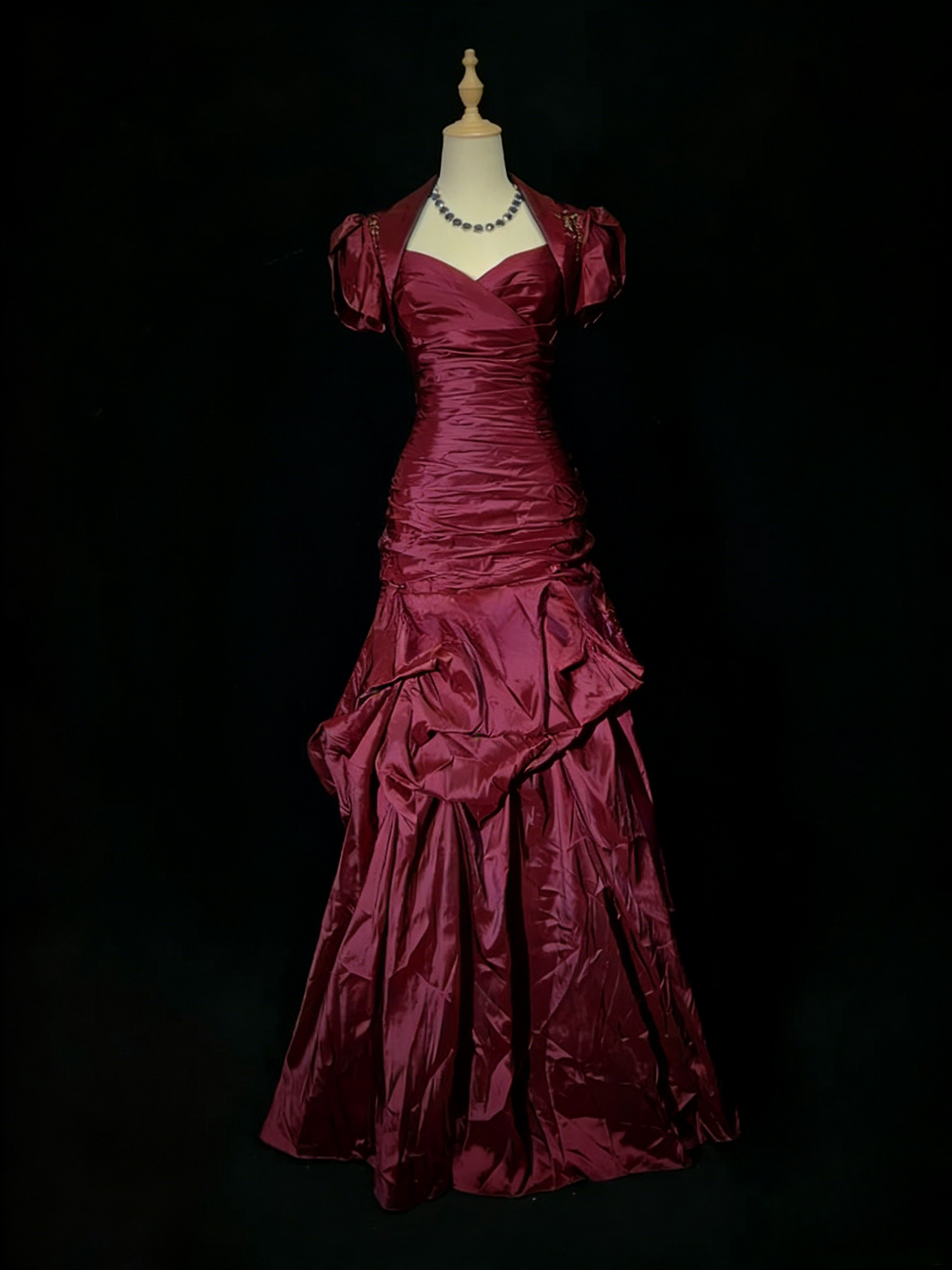 Gorgeous Straps Sheath Long Prom Dresses Satin Navy Blue Evening Dresses Sleeveless Birthday Dresses  ED05627