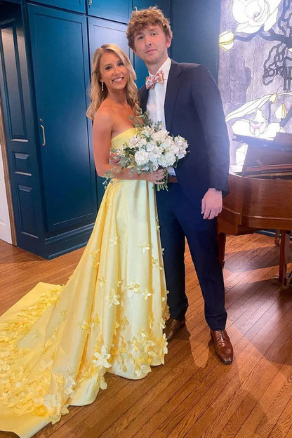 Chic Strapless A-Line Long Prom Dresses Applique Satin Yellow Evening Dresses Sleeveless Yellow Birthday Dresses  ED05636