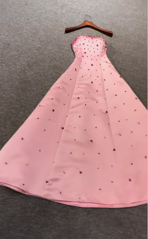 Chic Strapless A-Line Long Prom Dresses Beaded Satin Pink Birthday Dresses  Sleeveless Pink Formal Dresses ED05654