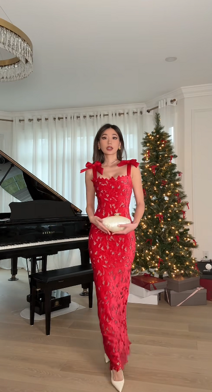 Chic Straps Sheath Long Prom Dresses Lace Appliques Burgundy Evening Dresses Sleeveless Christmas Dresses ED05657