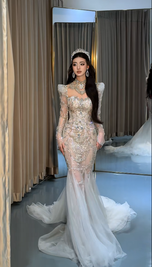 Gorgeous High Neck Mermaid Long Wedding Dresses Beaded Tulle  Bridal Gowns  ED05692