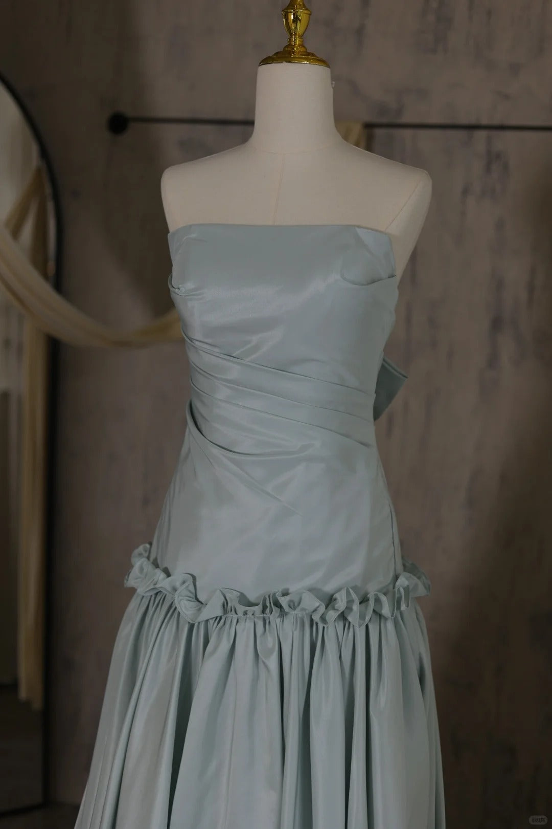 Gorgeous A-Line Tiffany Blue Long Prom Dresses Satin Strapless Evening Dresses Sleeveless Birthday Dresses ED05714