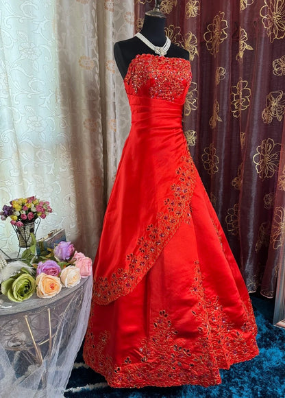 Gorgeous Red A-Line  Long Prom Dresses Strapless Satin Evening Gowns Sleeveless Birthday Dresses ED05717