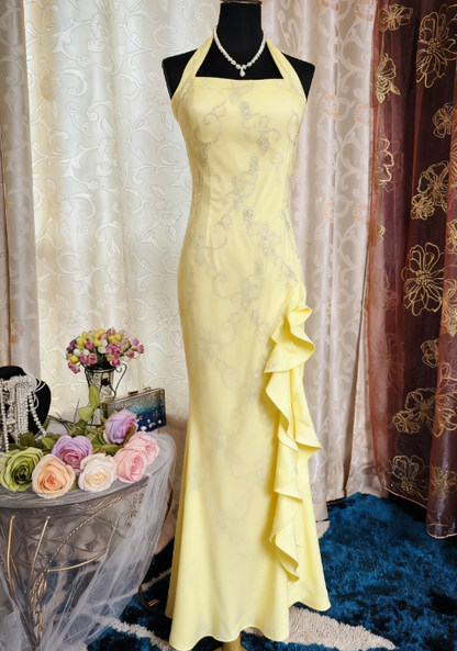 Gorgeous Red Sheath Long Prom Dresses Halter Beaded Satin Evening Gowns Sleeveless Birthday Dresses ED05718