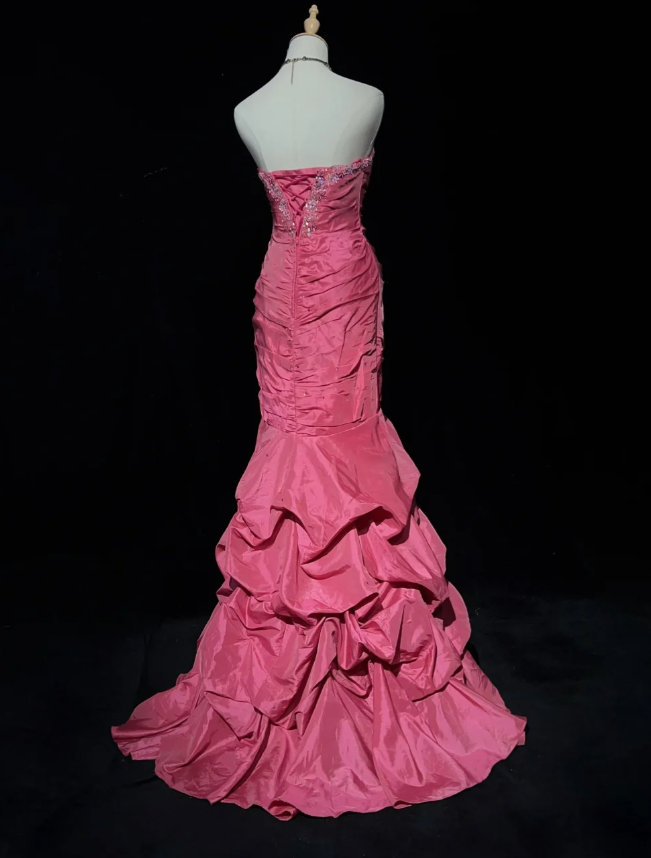 Chic Pink Sheath Long Prom Dresses Strapless Evening Dresses Beaded Satin Sleeveless Formal Dresses ED05723