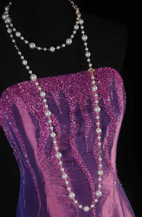 Vintage Purple Sheath Long Prom Dresses Satin Beaded Strapless Evening Dresses Sleeveless Formal Dresses ED05731