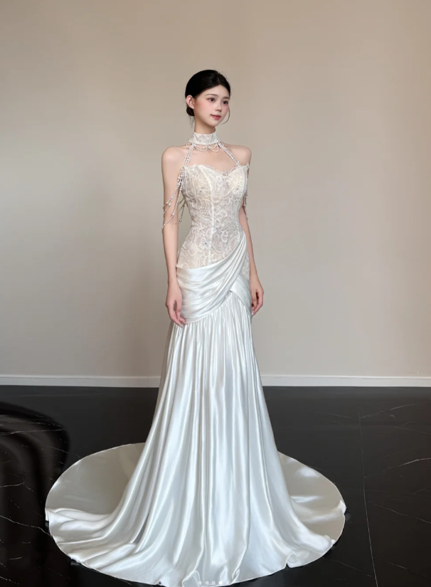 Elegant Mermaid White Long Wedding Dresses Satin Strapless Bridal Dresses Sleeveless Bridal Gowns ED05744