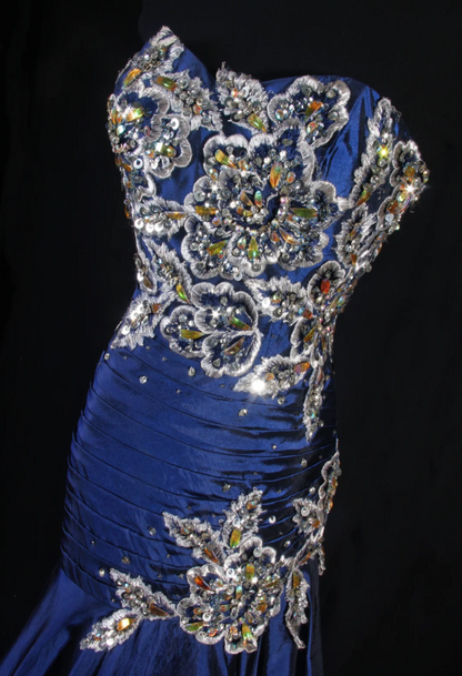 Glam Sheath Navy Blue Long Prom Dresses Satin Appliques Strapless Evening Dresses Sleeveless Christmas Dresses ED05745