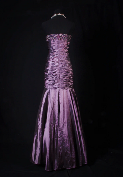Glam Sheath Purple Long Prom Dresses Satin Beaded Strapless Evening Dresses Sleeveless Birthday Dresses ED05747