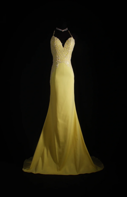 Glam Sheath Yellow Long Prom Dresses Satin Beaded Halter Evening Dresses Sleeveless Birthday Dresses ED05753