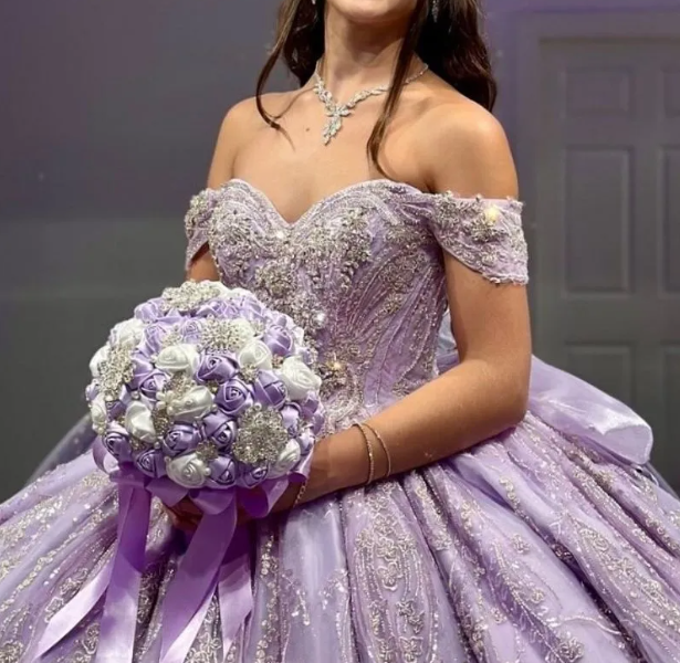 Cute Ball Gown Purple Long Prom Dresses Tulle Off-shoulder Quinceanera Dresses Appliques Short Sleeves Sweet 16 Dress ED05763