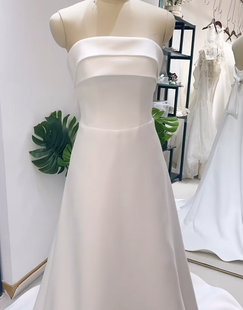 Simple Strapless A-Line Long Wedding Dresses Satin White Bridal Gowns Sleeveless Bridal Dresses  ED05766