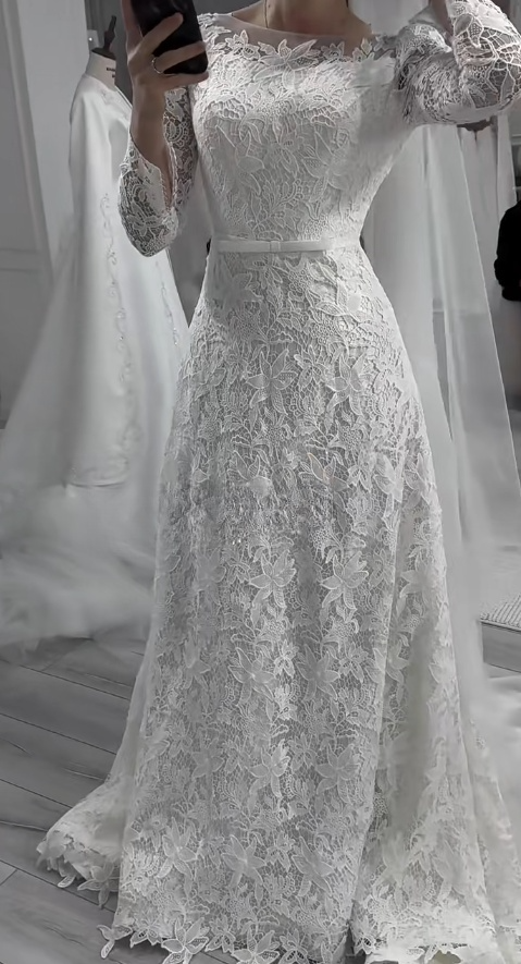 Simple Jewel Sheath Long Wedding Dresses Lace White Bridal Gowns Long Sleeves Bridal Dresses  ED05767