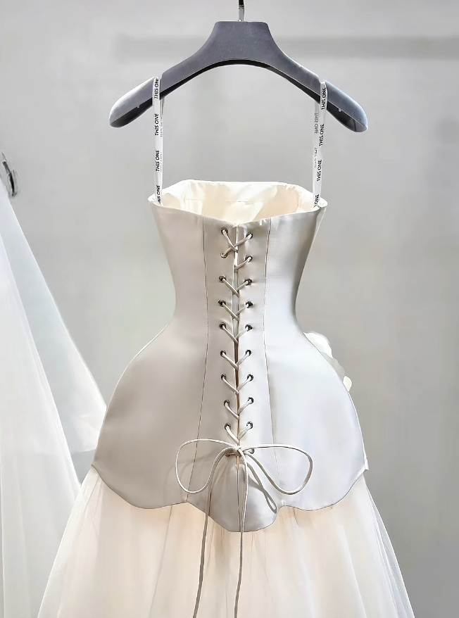 Luxury Strapless A-Line Long Wedding Dresses Tulle Satin White Bridal Gowns Sleeveless Bridal Dresses ED05769