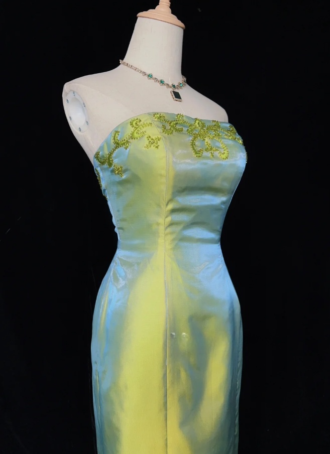 Retro Green Mermaid Long Prom Dresses Satin Strapless Evening Gowns Sleeveless Formal Dresses ED05827