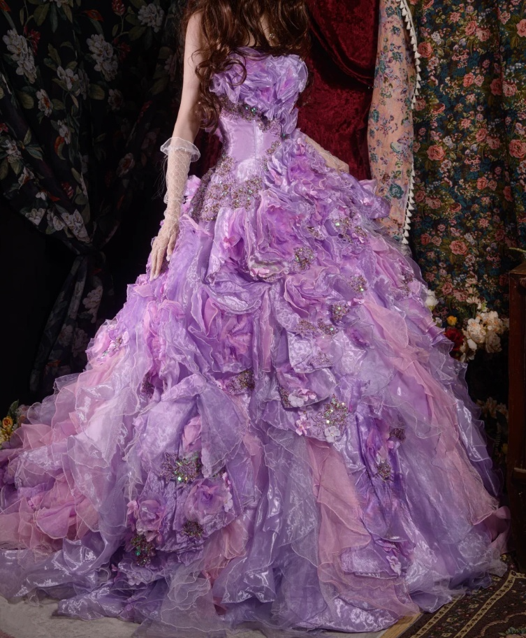 Cute Ball Gown Tulle Long Prom Dresses Appliques Strapless Quinceanera Dresses Sleeveless Sweet 16 Dresses ED05829