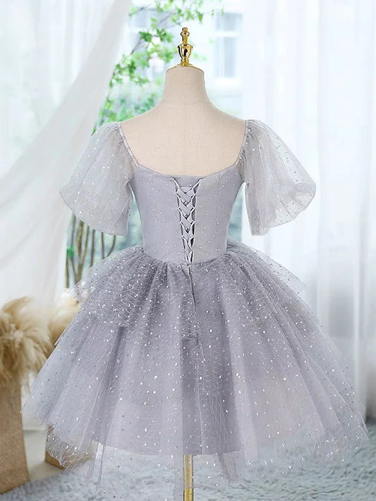 Robe de bal courte grise en tulle et dentelle, coupe trapèze, jolie robe de soirée grise ED0582