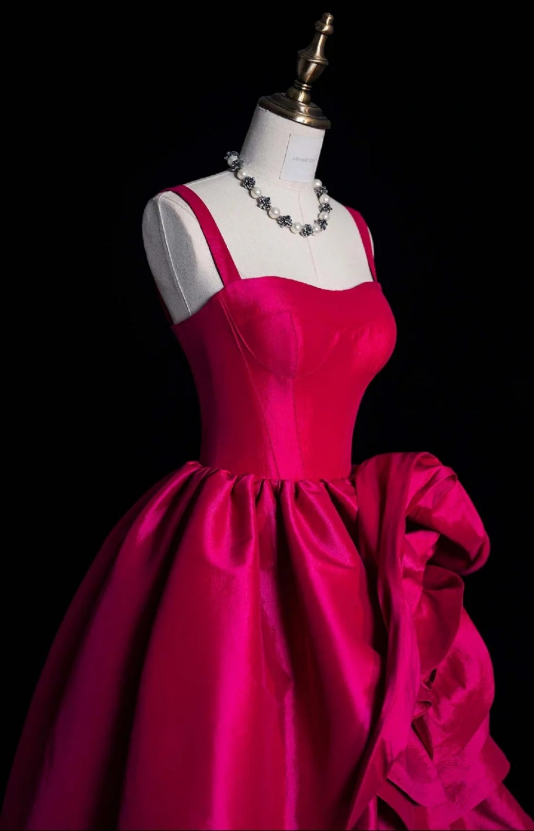 Elegant Hot Pink A-Line Long Prom Dresses Satin Spaghetti Straps Evening Dresses Sleeveless Birthday Dresses ED05833