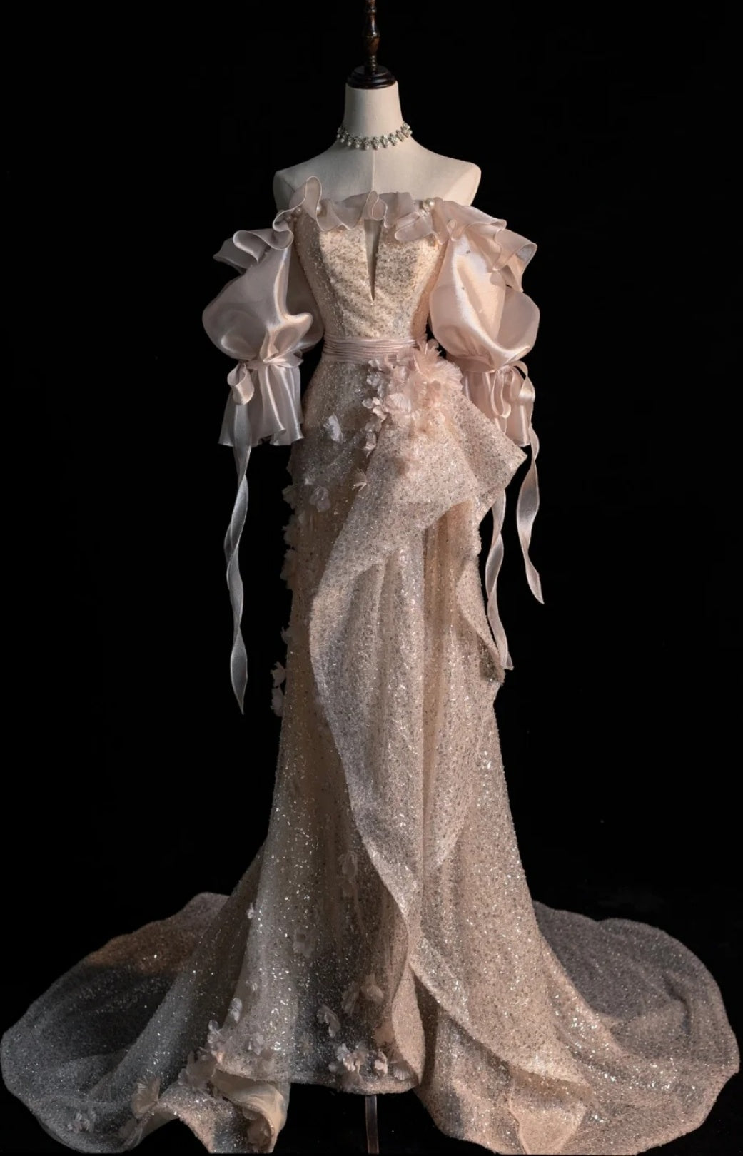 Wunderschönes dunkelolivgrünes herzförmiger Ausschnitt A-Linie Satin Tüll Kurzes Ballkleid Homecoming-Kleid ED02575