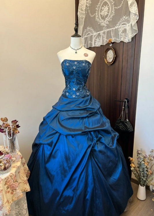 Retro Blue Ball Gown Long Prom Dresses Satin Beaded Strapless Quinceanera Dresses Sweet 16 Dresses ED05860