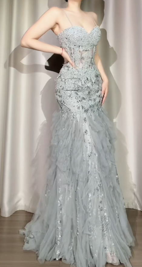 Elegant Light Gray Mermaid Long Prom Dresses Tulle Applique Spaghetti Straps Evening Dresses Sleeveless Formal Dresses ED05862